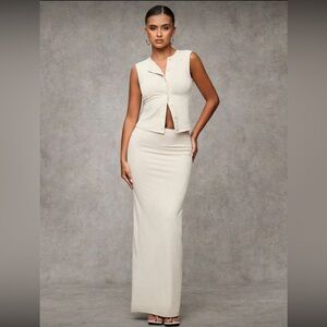 Elegant Sleeveless Top and Skirt Set